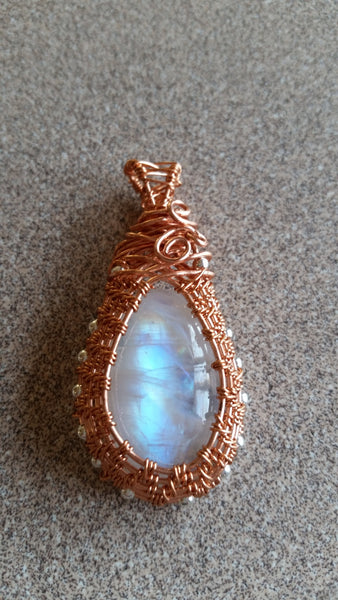MOONSTONE COPPER PENDANT